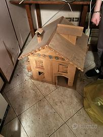 Casetta bambole in legno
