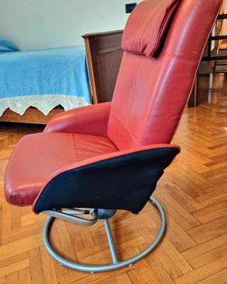 poltrona girevole in pelle
