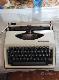 macchina da scrivere vintage