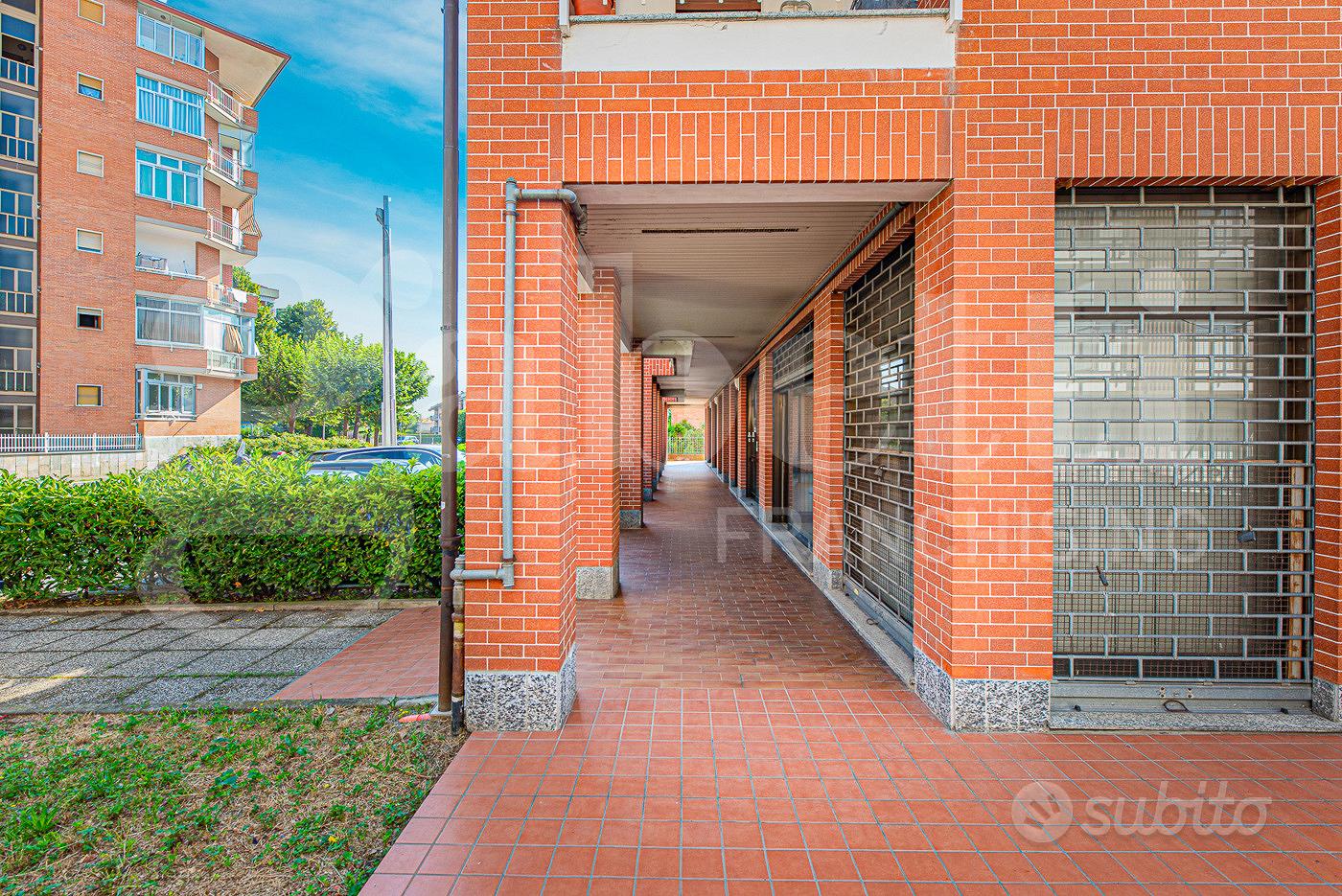 Negozio Rivoli [Cod. rif 3246823VCG] - Vista 2