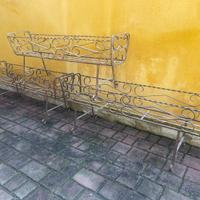 Portavasi in ferro battuto