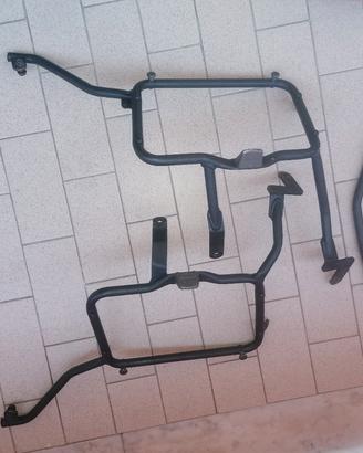 Paramotore e telaietto per borse givi vstrom 2° mo
