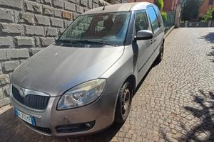 skoda  roomster benzina gpl