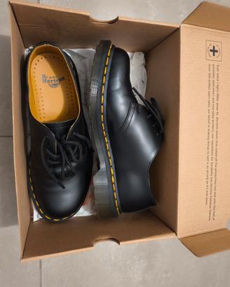 Scarpe uomo Dr. Martens 1461 Smooth Black-tag. 40