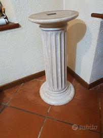 Colonna piedistallo in marmo rosa Greco
