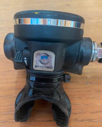 Erogatore nuovo mai usato Seac Synchro