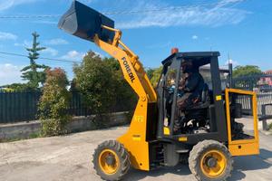 P126 Pala gommata 25 q.li