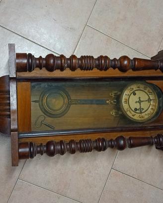 orologio a pendolo 