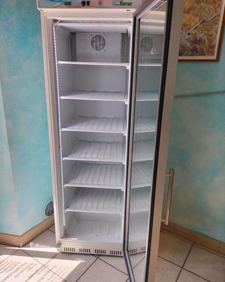 armadio freezer verticale 