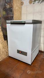 Congelatore a pozzetto