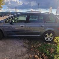 Peugeot 307 sw Gancio traino