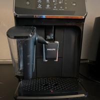 Macchina da caffè automatica Philips  LatteGo