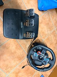 Volante Ps4/5 + Pedialera e postazione