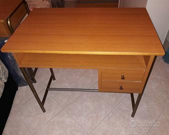 Scrivania per bambino con 2 cassetti, robusta