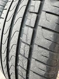 Gomme Pirelli P7  205/45/R17