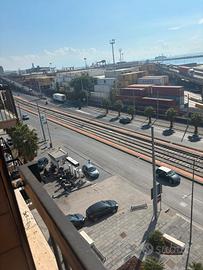 Zona marina- ufficio adatto a vari usi