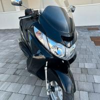 Burgman 400