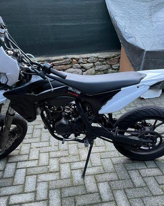 Moto MOTARD SHERKO 50cc SM50