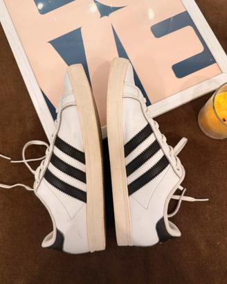 Adidas coast Star J