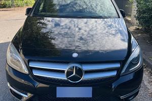 MERCEDES B/200 PREMIUM
