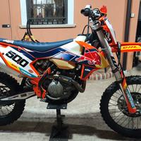 Plastiche con Grafiche Red Bull