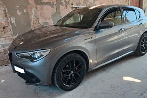 Alfa Romeo Stelvio Q4 Veloce TI 210cv