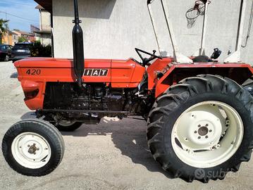 Trattore agricolo Fiat 420 con superiduttore