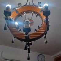 Lampadario legno e ferro battuto