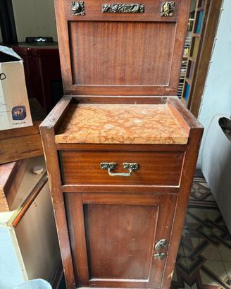 Lotto Comodini Vintage/Antichi in Legno