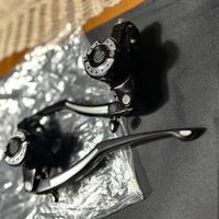 Pompa freno frizione anteriore Roland Sands Design