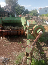 Attrezzi agricoli imballatrici