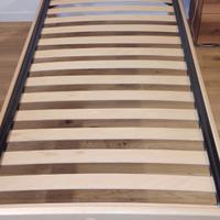 Letto singolo e materasso