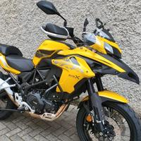 Benelli trk 502