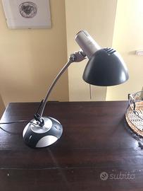 Lampada da tavolo
