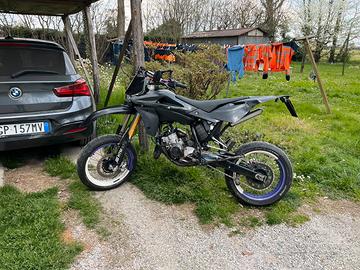 Husqvarna sm 125
