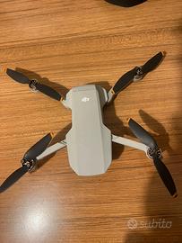 DJI Mavic mini 2 combo NUOVO