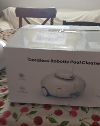 Robot per pulizia piscina 