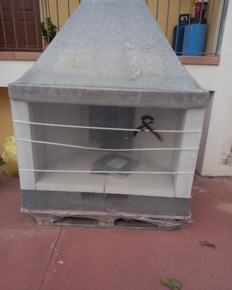 camino prefabbricato nuovo