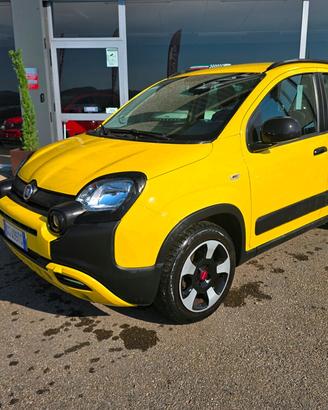 Fiat Panda Cross 1.0 FireFly S&S Hybrid IN PERFEZI