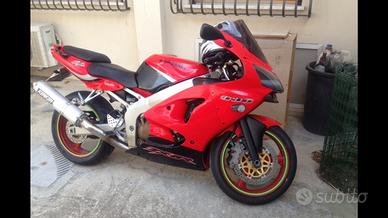 Kawasaki ninja 636 del 2002