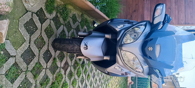 Suzuki Burgman 650 EX