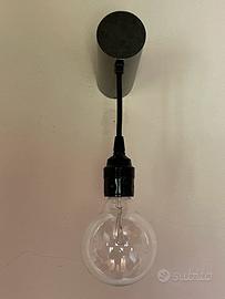 lampada “chiodo” di Serafini