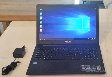 Computer Portatile ASUS nero con Windows 10