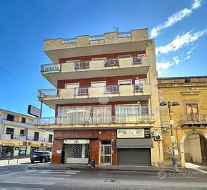 3 LOCALI A MONDRAGONE