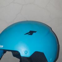 Casco e Bacchette da neve 9/10 
