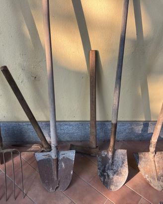 attrezzi vari da giardino vintage