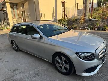 Mercedes-Benz classe E station wagon