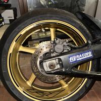 Ricambi Yamaha yzf r1 del 2004