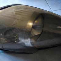 Faro Valeo anteriore DX grande punto da sistemare