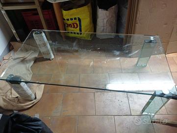 tavolo in vetro 